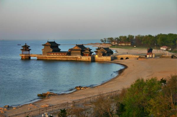 秦皇岛历史文化与当代发展研究探索